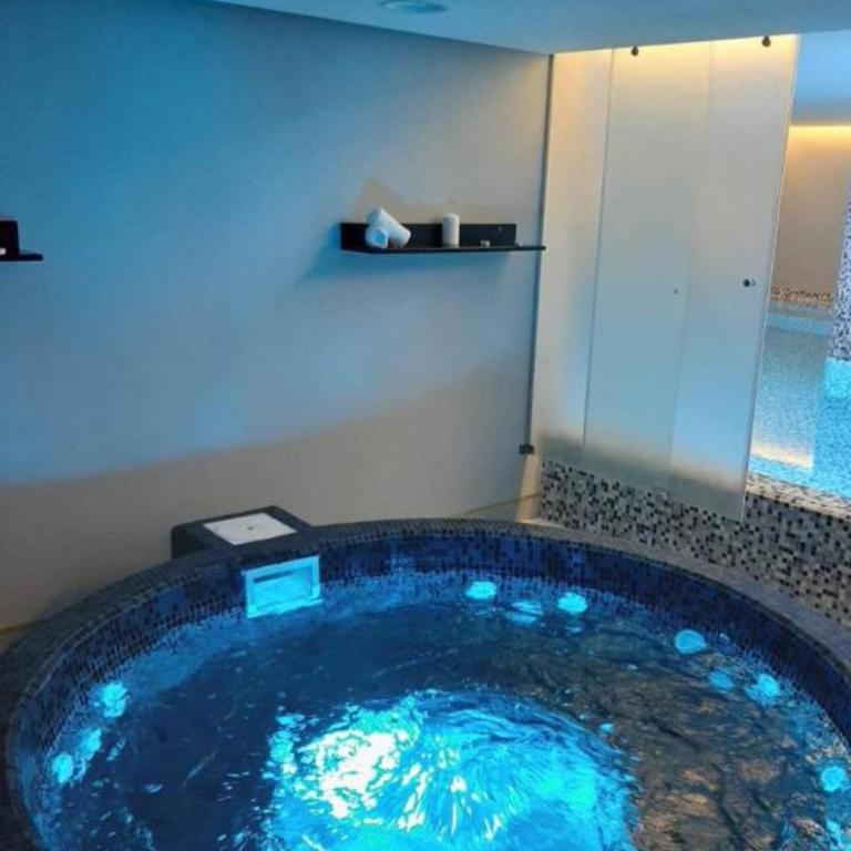 Apolon Spa Lux - One-Bedroom Apartment - 17