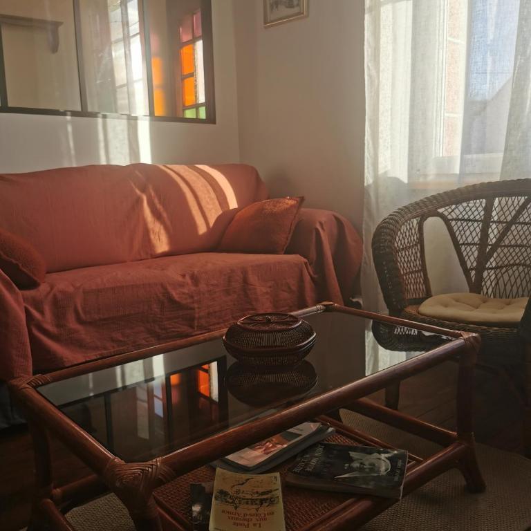 Maison bretonne traditionnelle - Four-Bedroom Vacation Home - 10