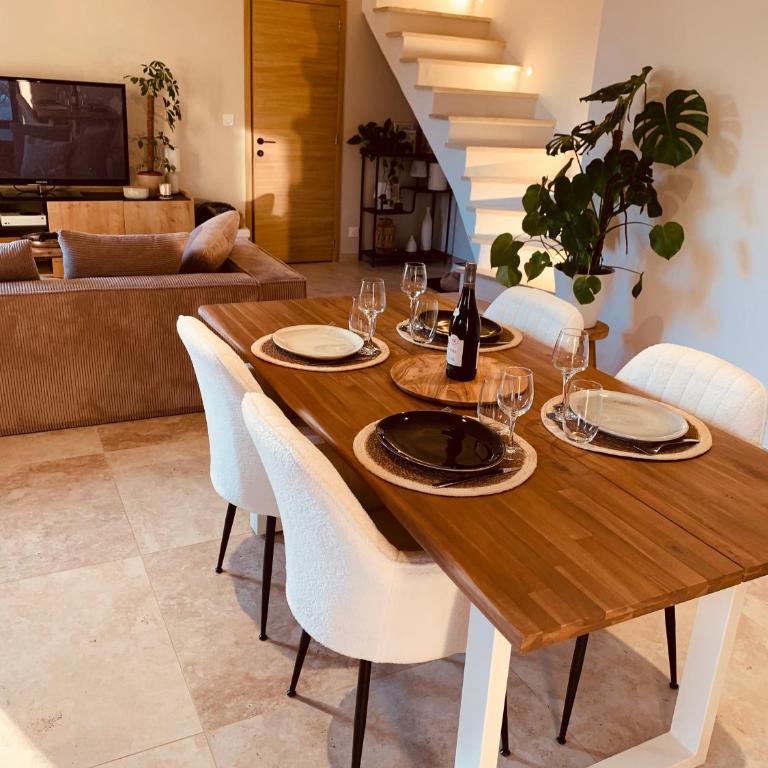 Maison neuve climatisée, à 2 pas du centre de Bédoin, La Villa Thélo - Villa 2 Chambres - 3