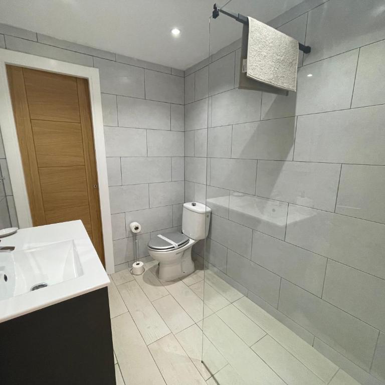 Juana - Two-Bedroom Apartment - 8