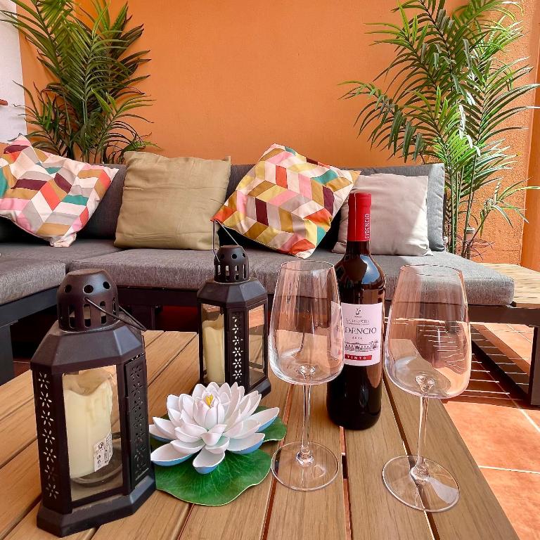 Juana - Two-Bedroom Apartment - 19