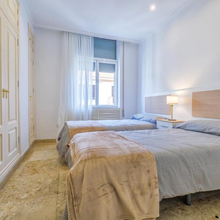 Apto Cruz Conde Center - Apartamento de 2 dormitorios - 3