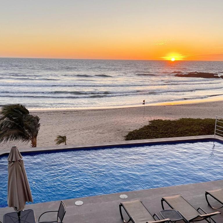 Condo Playa & Waterfront Heated Alberca - Two-Bedroom Apartment - 19