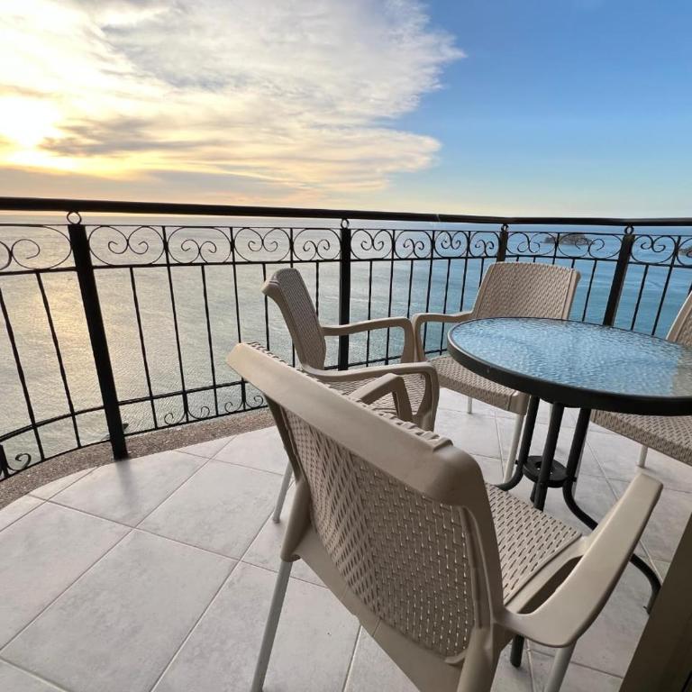 Rodadero Excelente Apartamento - Apartamento con vistas al mar - 3