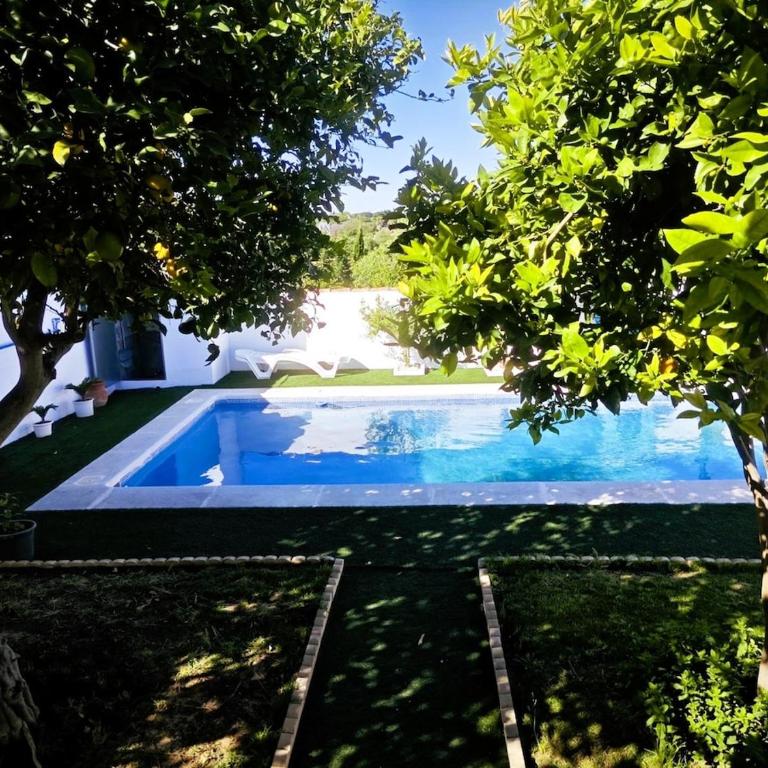 Chalet Familiar Relax con piscina y Aire Acondicionado - Casa de 3 dormitorios - 1