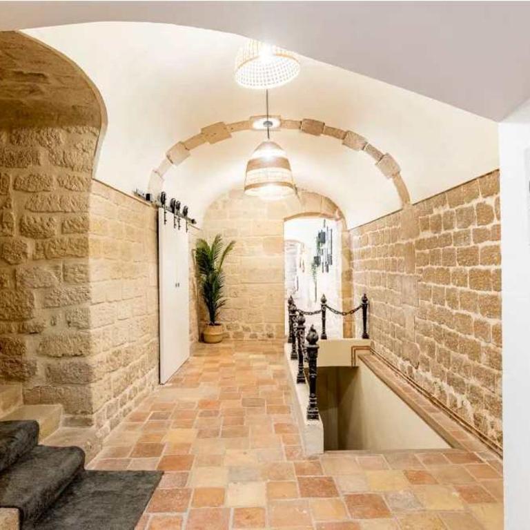 Keyz - Spacious 2 Bedrooms in Le Marais - Two-Bedroom Superior Apartment - 15