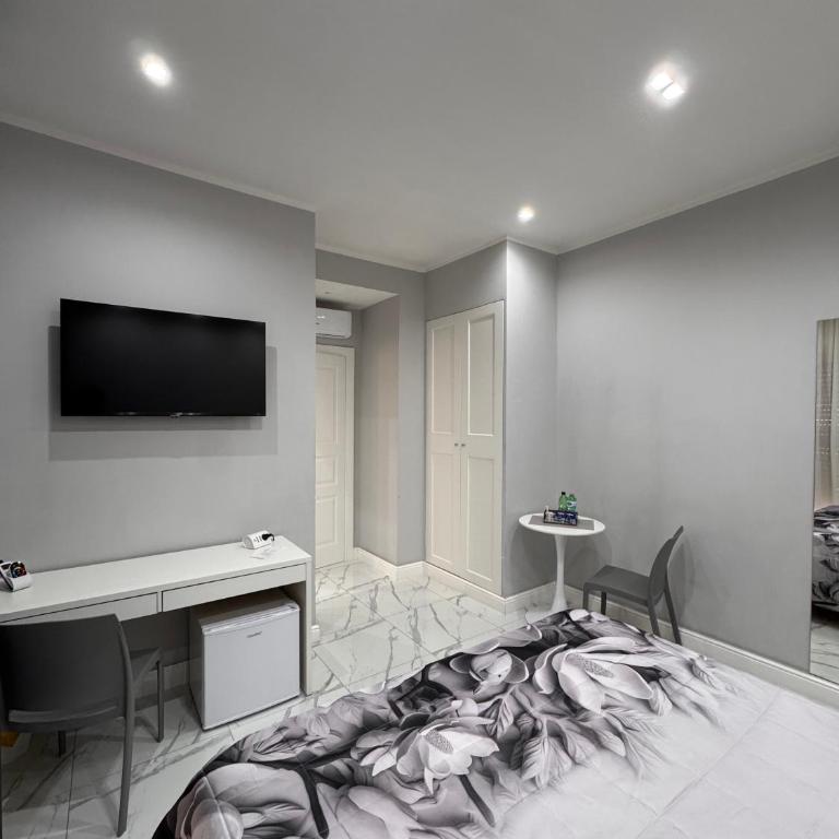 Lady Mary's Luxury Suites - Camera Deluxe - 6
