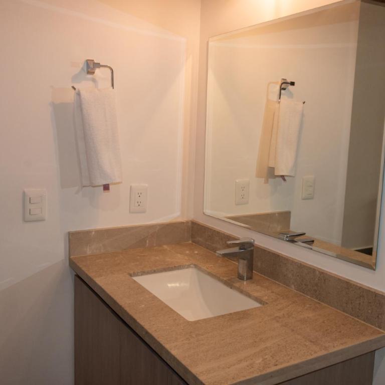 Hotel Hacienda Bugambilias La Paz - Habitación Doble Deluxe con balcón - 1 o 2 camas - 18