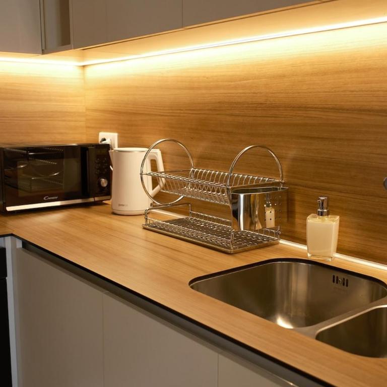 Elegant BW Two Bedroom Apartment-Promenade View - Apartman sa 2 Spavaće Sobe - 21