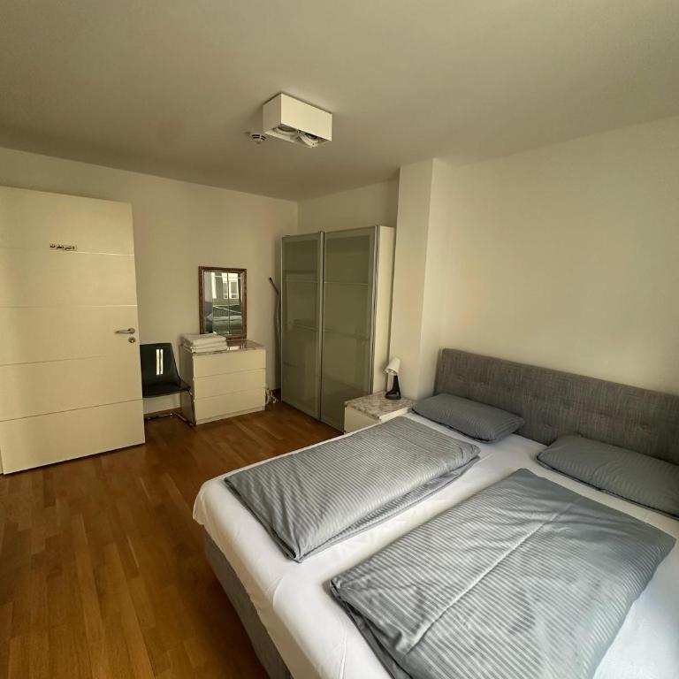 Al Nafurah Apartments - Deluxe Suite - 4