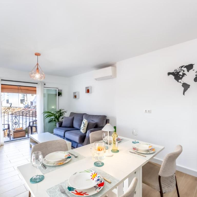 Casa Pepa, Old Town Marbella by Kura Homes - Three-Bedroom Apartment - 10