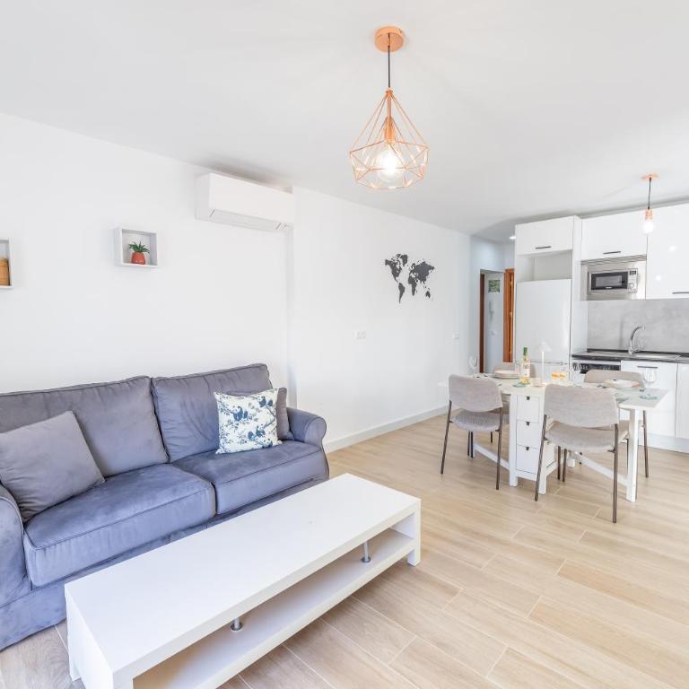 Casa Pepa, Old Town Marbella by Kura Homes - Three-Bedroom Apartment - 9