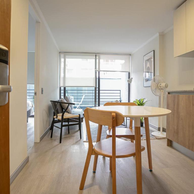 Downtown Accommodation Great for Sharing - Apartamento - 4
