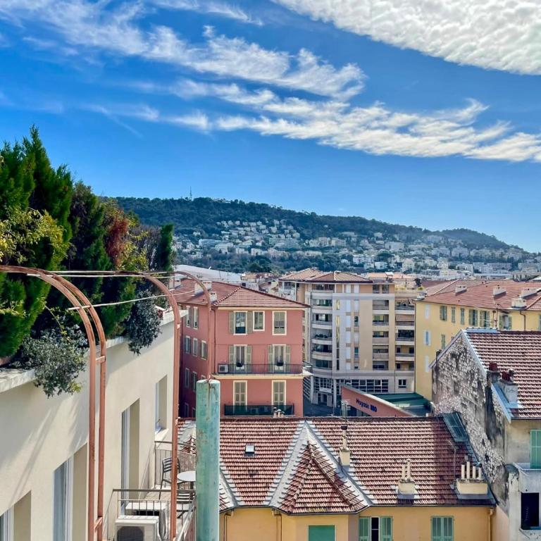 Risso - charming one bedroom with a balcony - Appartement 1 Chambre - 3