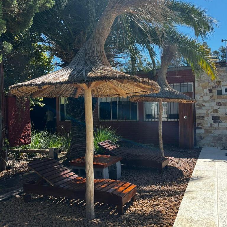 Gran Casa Quinta con Quincho y Piscina - Casa de 2 dormitorios - 9