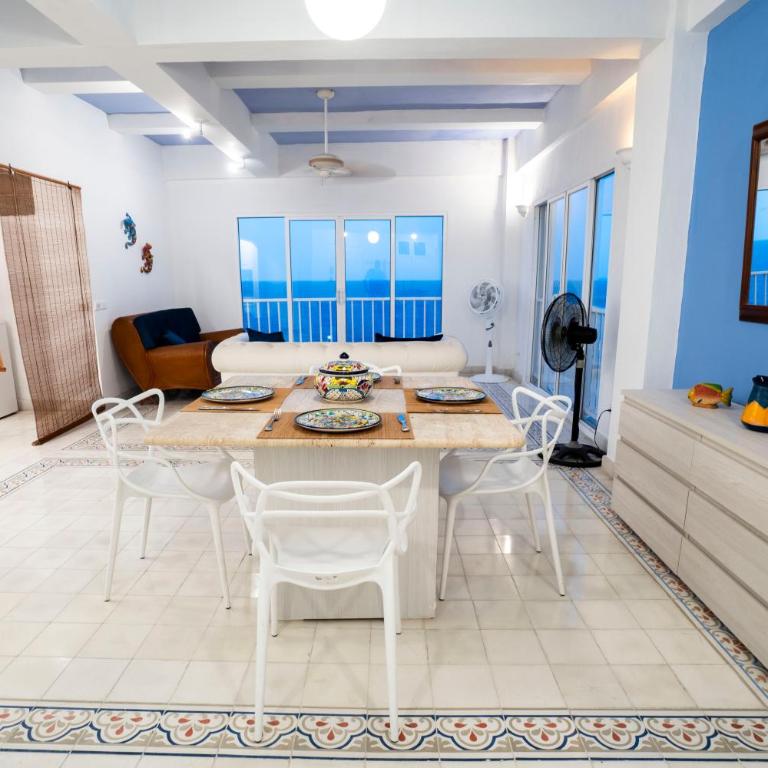 Renovated with ocean view in historic center! - Apartamento de 1 dormitorio - 26