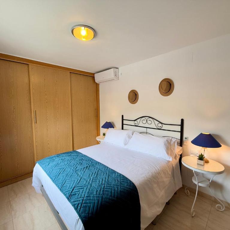 Charming apartment carihuela, best location - Apartamento de 1 dormitorio - 4