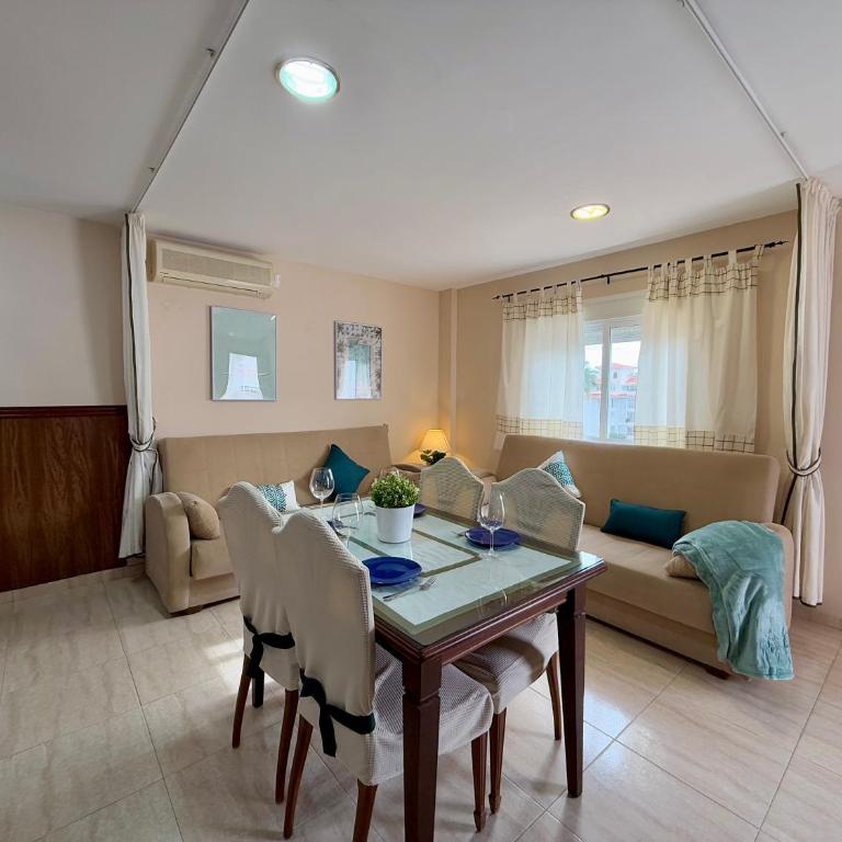 Charming apartment carihuela, best location - Apartamento de 1 dormitorio - 18