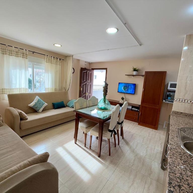 Charming apartment carihuela, best location - Apartamento de 1 dormitorio - 17