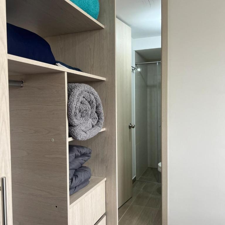 Apartamento TERMINAL DE TRANSPORTE, CABLE AEREO, DOLLARCITY, D1 - Apartamento con vistas al parque - 23