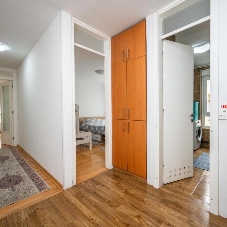 Spacious & Modern Apartment in the City Centre - Apartman sa 3 Spavaće Sobe - 33