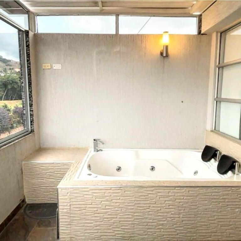 MODERNO APTO CON JACUZZI En Tunja - Apartamento de 2 dormitorios - 22