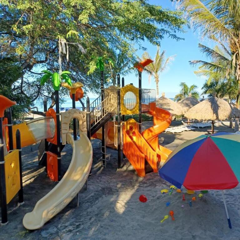 Lujoso Apartamento en Santa Marta - Apartamento Deluxe de 3 dormitorios - 24