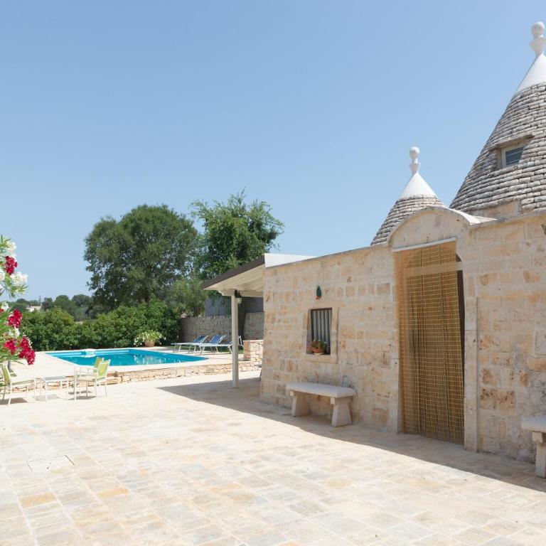 Holiday Home in Valle d'Itria with Pool - Two-Bedroom Trullo House - 46