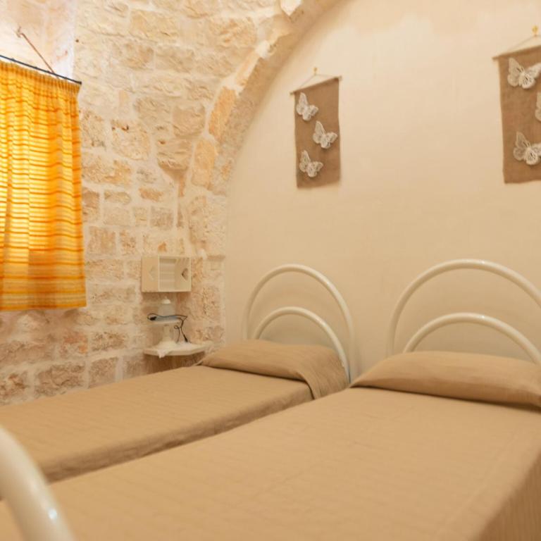 Holiday Home in Valle d'Itria with Pool - Two-Bedroom Trullo House - 31