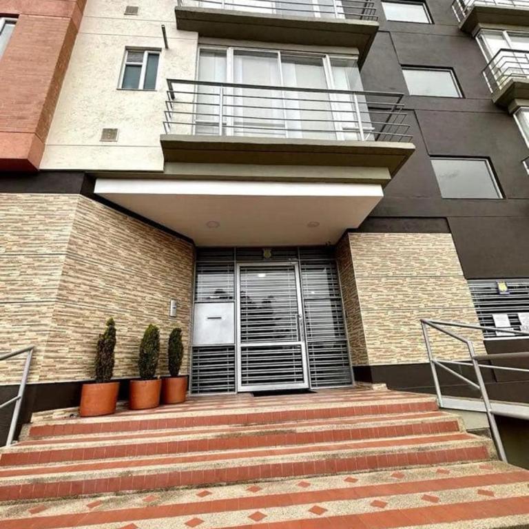Confortable apartamento en excelente ubicación Tunja Boyacá - Apartamento de 2 dormitorios - 1