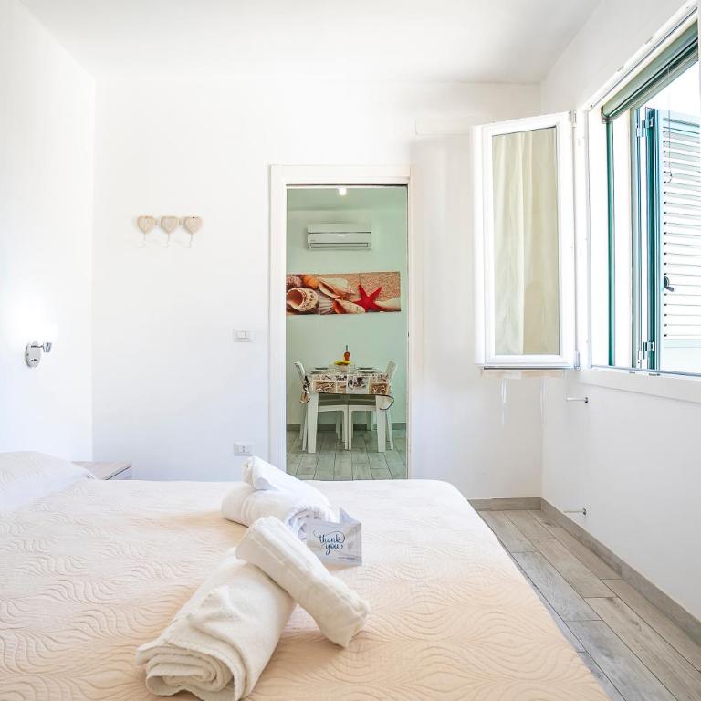 Casa Graziano - Appartamento con 1 Camera da Letto e Balcone - 10