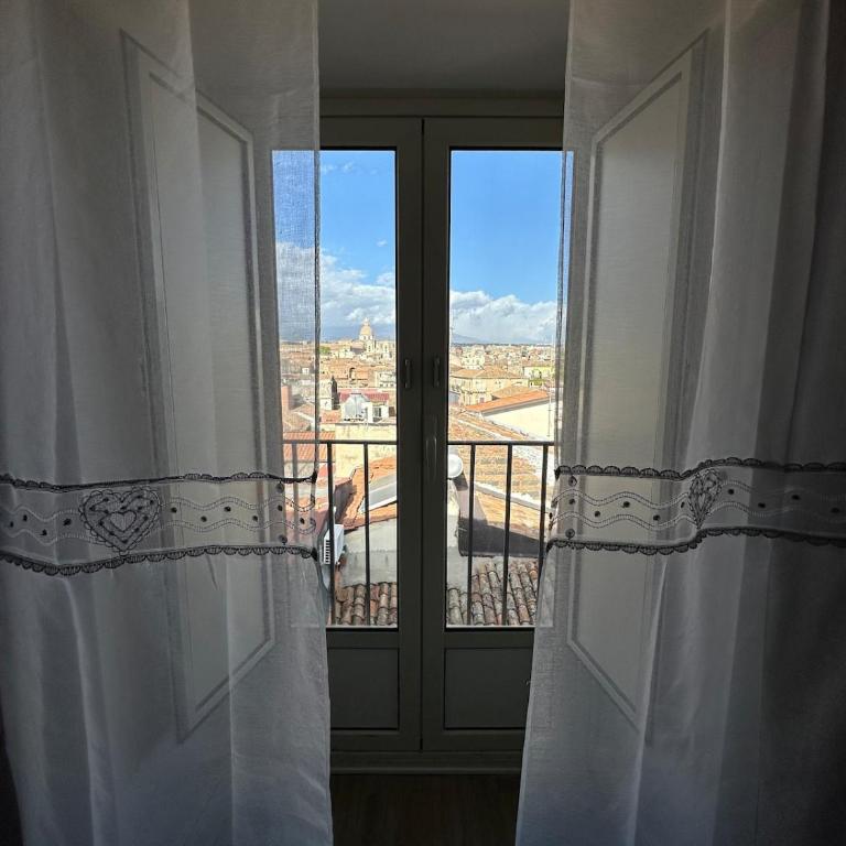 Beddavista Holiday House - Three-Bedroom Apartment - 1