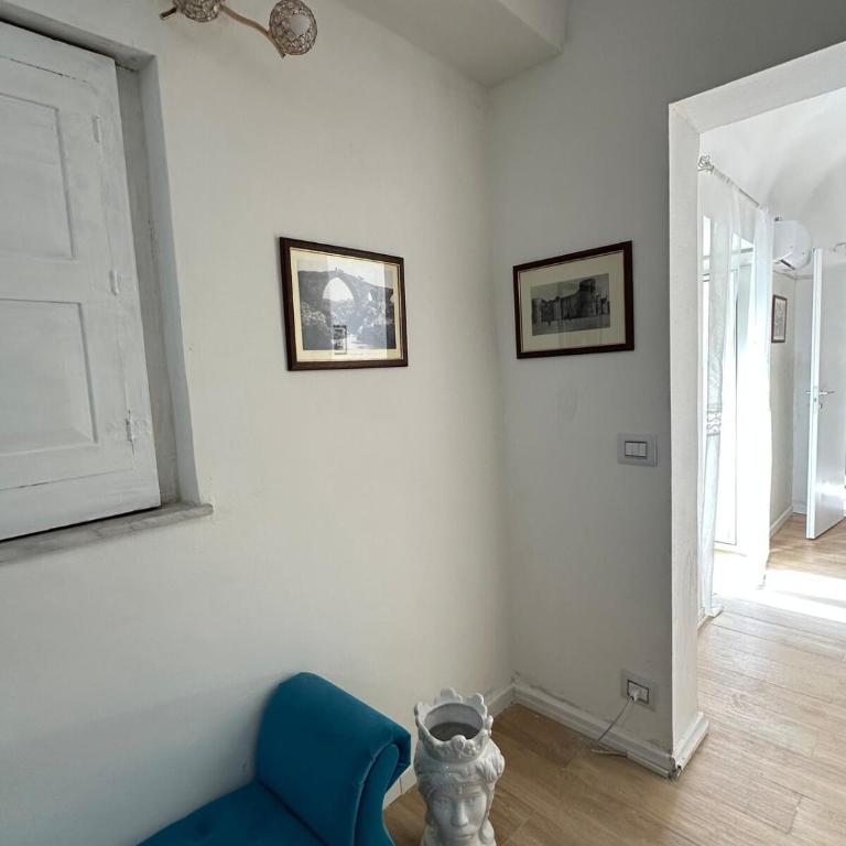 Beddavista Holiday House - Three-Bedroom Apartment - 17