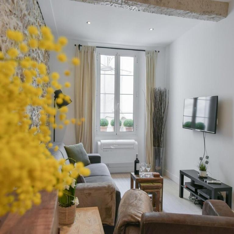 VIEUX MURS - Brand new flat for 4, AC, WIFI center old Antibes - Appartement 1 Chambre - 16