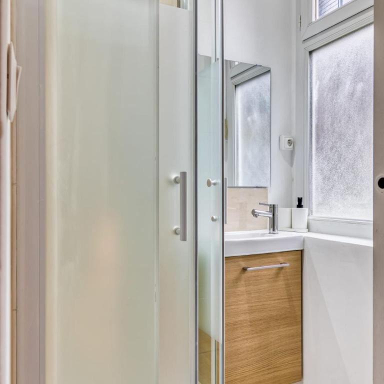 Loulou maison de ville sur 4 niveaux au coeur de ville - Casa Vacanze - 22