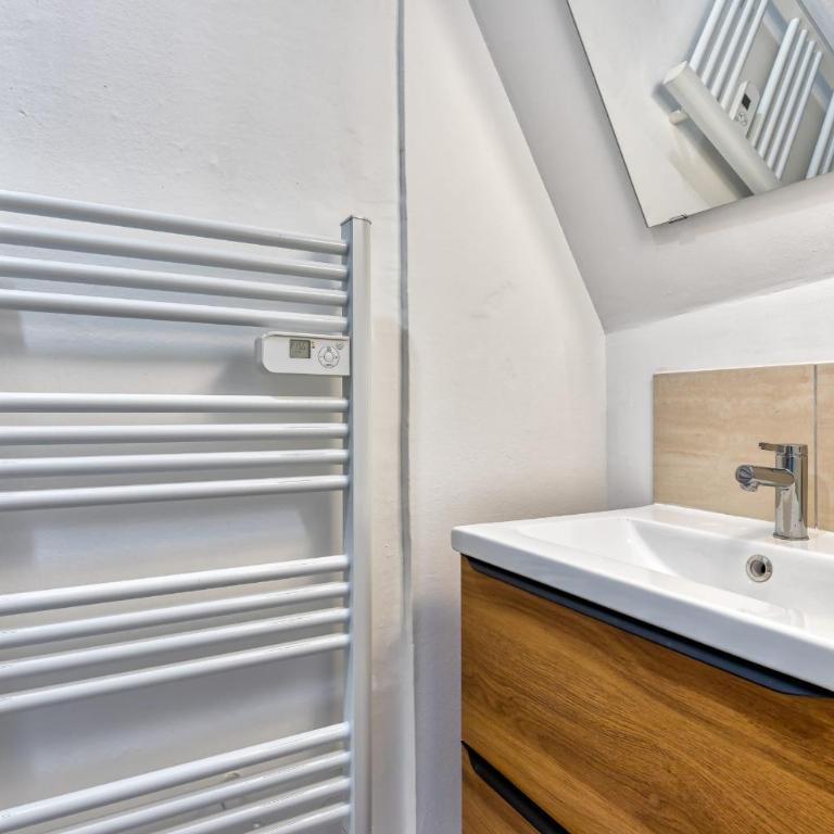 Loulou maison de ville sur 4 niveaux au coeur de ville - Casa Vacanze - 21