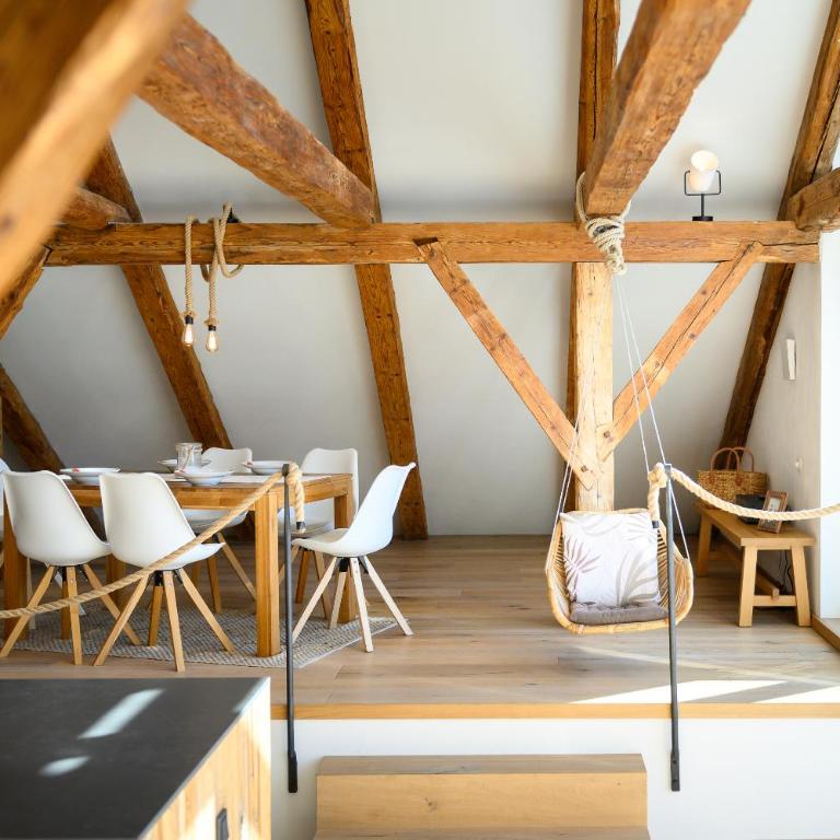 Das Loft - Two-Bedroom Apartment - 9