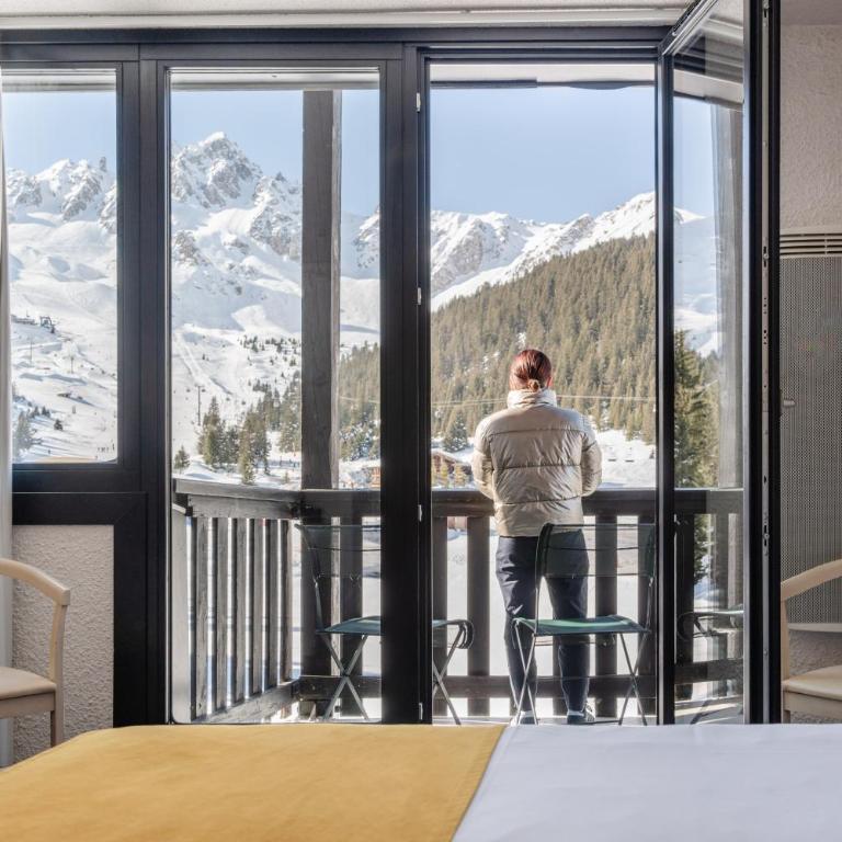 Lake Hotel Courchevel 1850 - Chambre Double Privilège avec Balcon - Vue sur Lac - 7