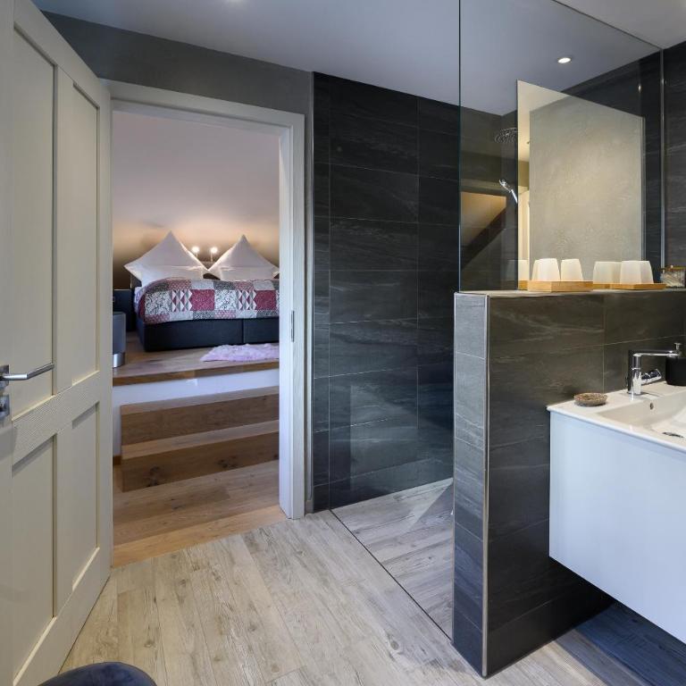 Das Loft - Two-Bedroom Apartment - 27