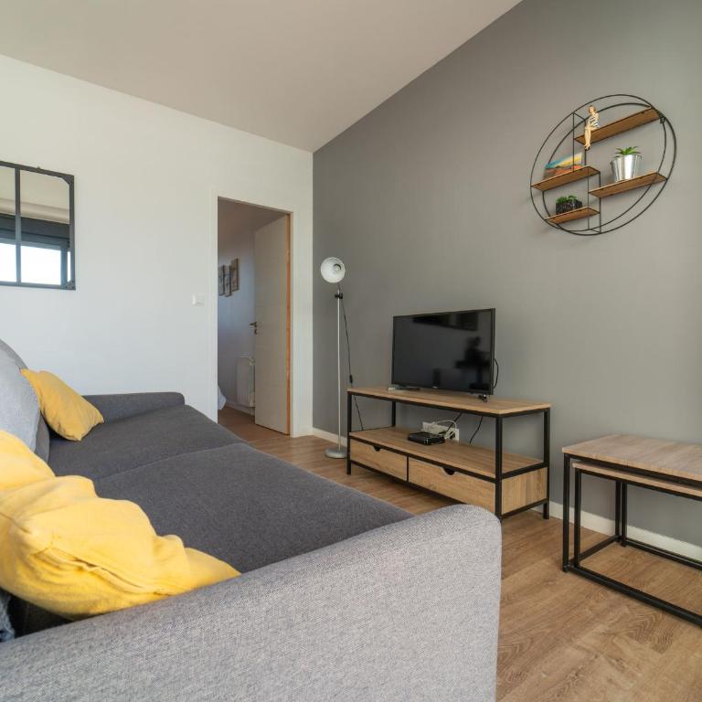 Charmant appartement à 200m de l'océan avec terrasse et parking - FR-1-50-157 - Appartement - 8