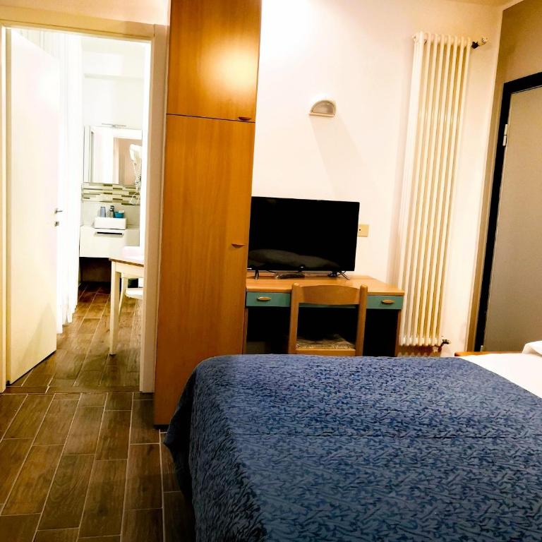 Hotel Iride Apartments & Rooms- ideale per famiglie e coppie - Apartment with Balcony - 3