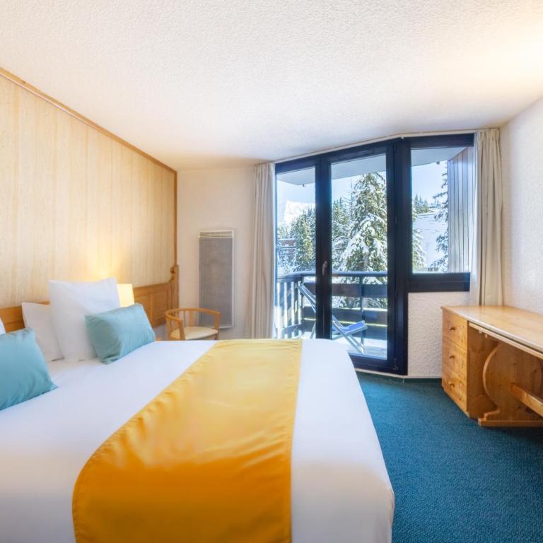 Lake Hotel Courchevel 1850 - Chambre Double Privilège avec Balcon - Vue sur Lac - 16