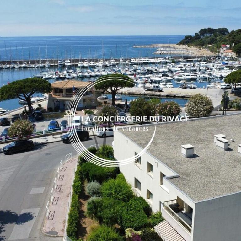 Studio rénové face à la mer - Port de Carqueiranne - Studio avec Vue sur le Port - 2