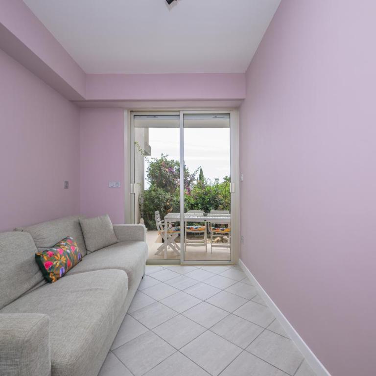 Les Miradors, charmant appartement de 2 chambres en RDC, jardin privatif, piscine, vue mer et parking - Apartment mit 2 Schlafzimmern - 19