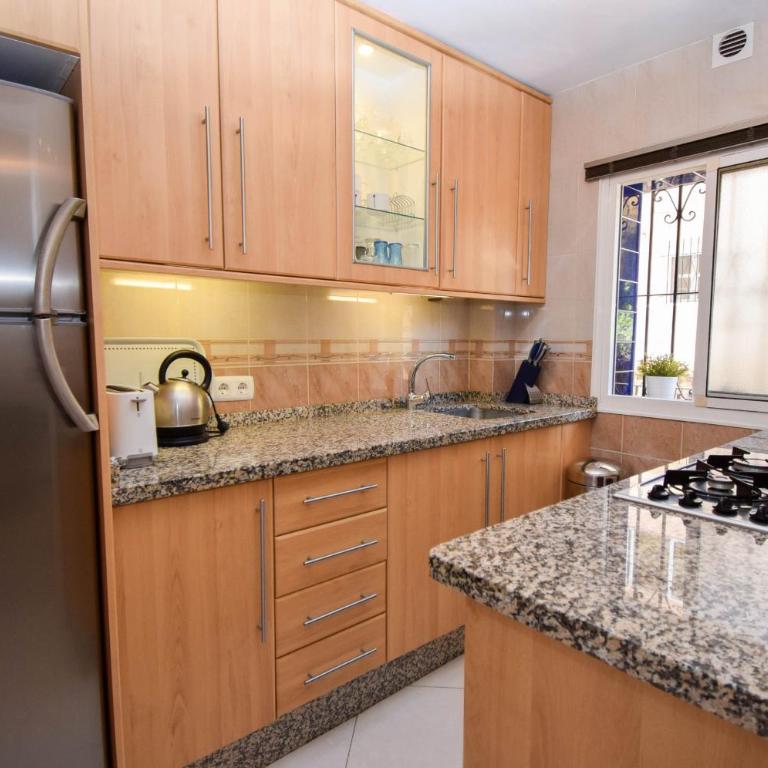 Ref 291 Apartamento con terraza y piscina cerca de la playa - Apartamento de 2 dormitorios - 10