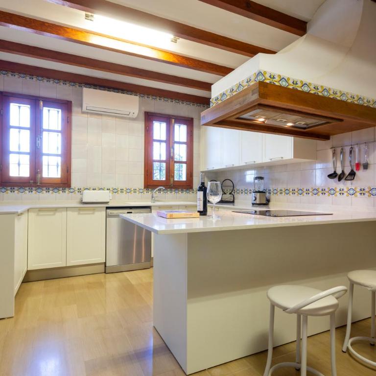 Andalusian villa on the sea and the bay of Malaga - Villa - 84
