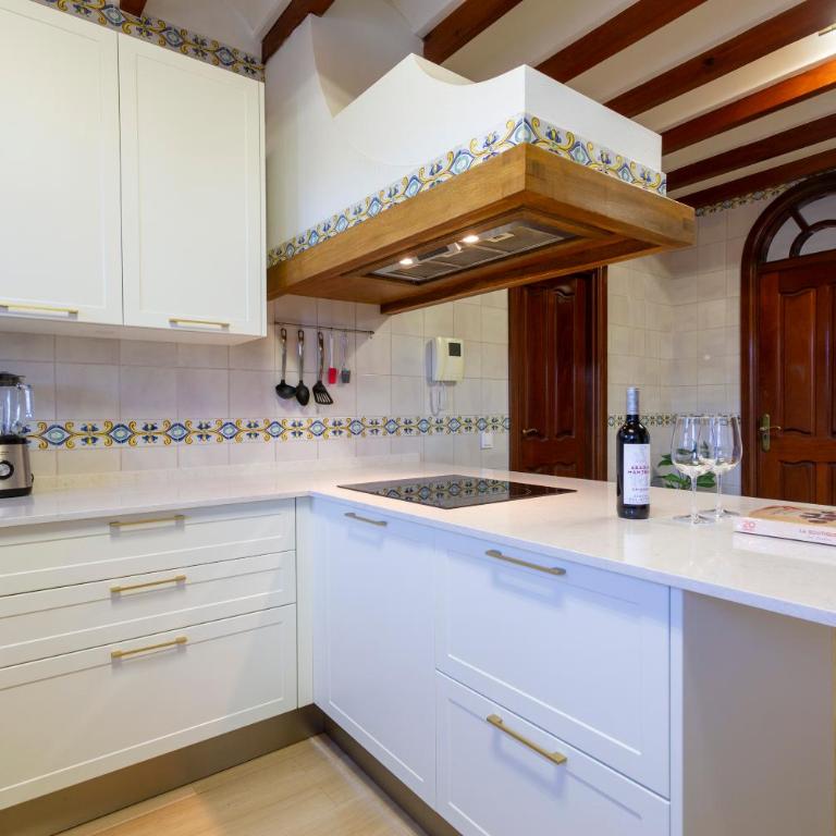 Andalusian villa on the sea and the bay of Malaga - Villa - 4