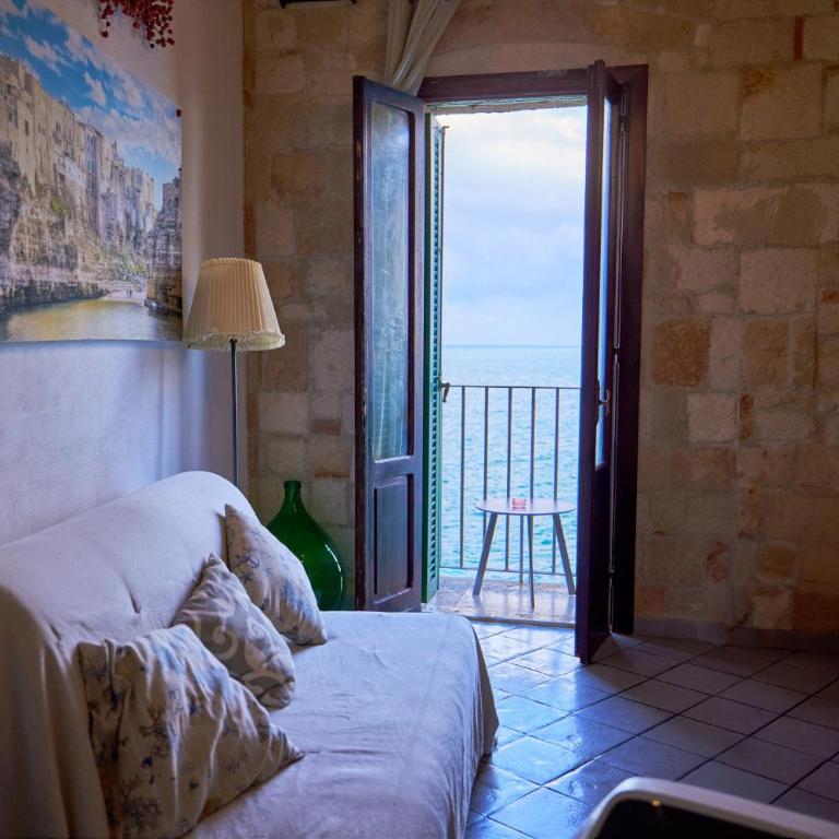 Dimora Sant'Antonio Polignano a picco sul mare - Camera Deluxe Matrimoniale con Vista Mare - 15
