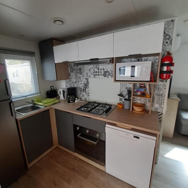 Mobilhome dans Camping Vias plage - Mobile Home - 1