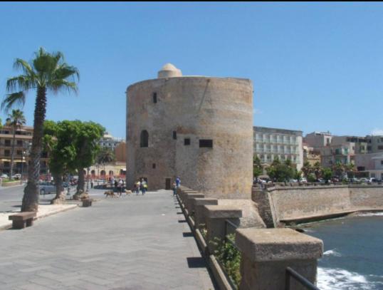 Domo fiorita - Two-Bedroom Apartment - 13